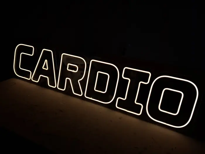 LED neon natpis CARDIO